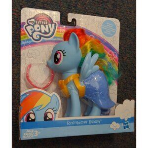 My Little Pony Rainbow Dash Figure Hasbro Blue Wings Mane Brush Age 3+ New